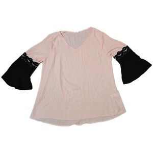 Pink Bell‎ Sleeve Top with Black Lace Details, flowy, girlie, princess MD (H)